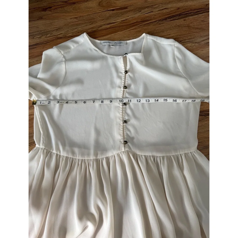 Banana Republic x Olivia‎ Palermo Ivory Peplum Blouse Cream Puff Sleeve Small